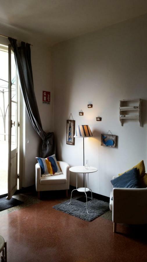 Al Chiostro Guesthouse Genoa Exterior photo